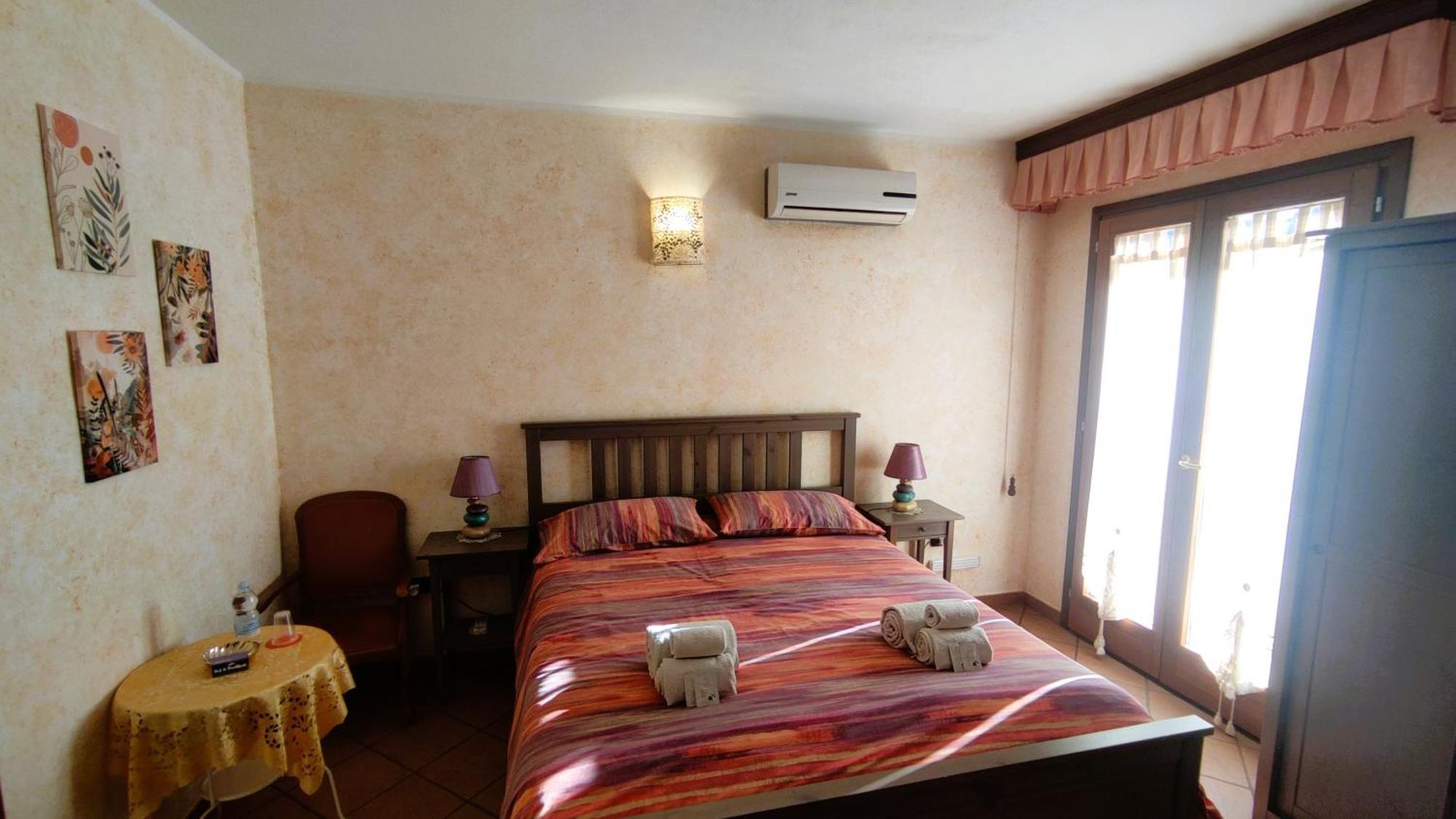 Grotta Delle Fate Bed & Breakfast Ossi Bagian luar foto
