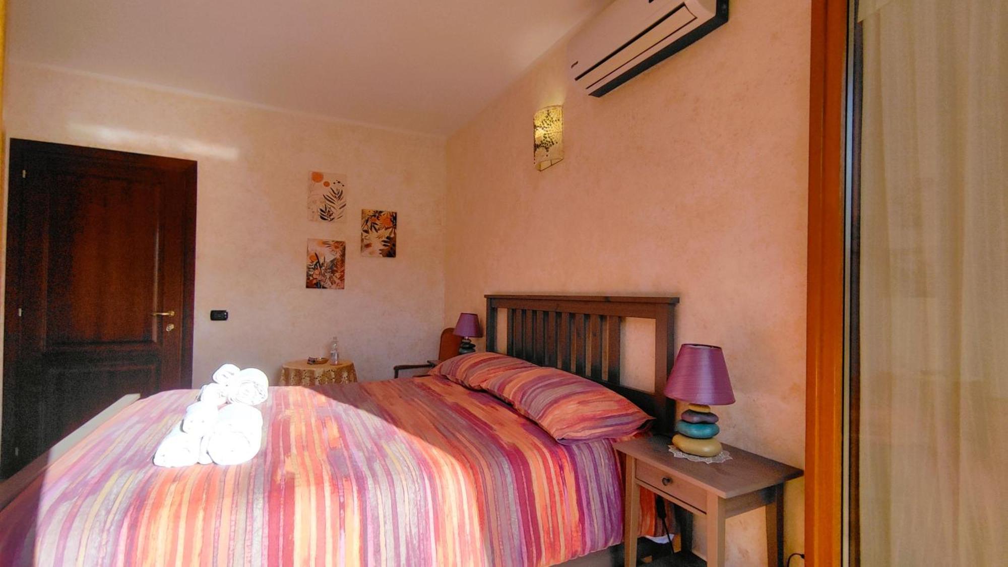 Grotta Delle Fate Bed & Breakfast Ossi Bagian luar foto