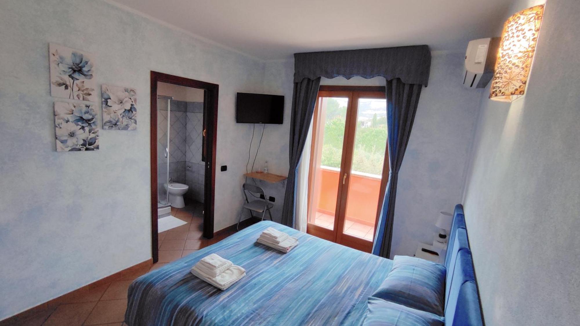 Grotta Delle Fate Bed & Breakfast Ossi Bagian luar foto